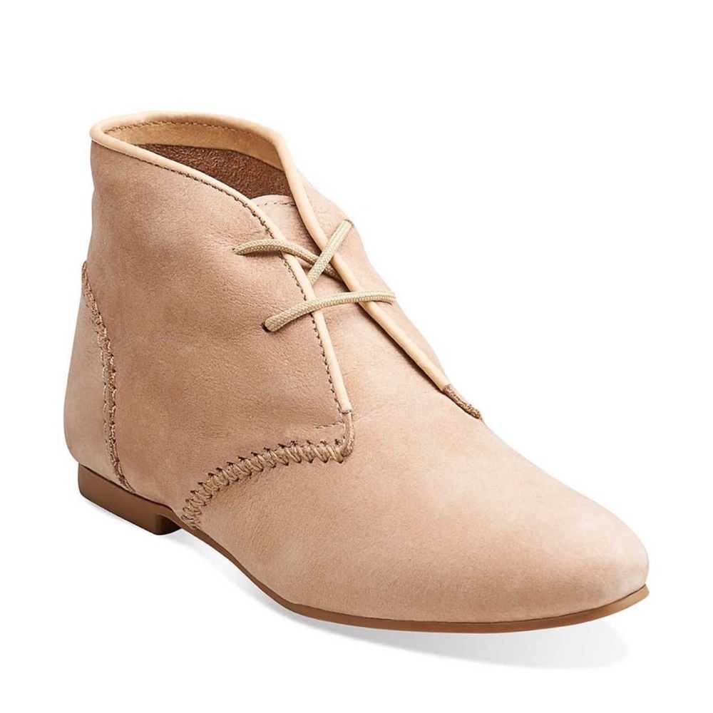 Soul of Africa Women’s Tan leather lace up booties Size 11